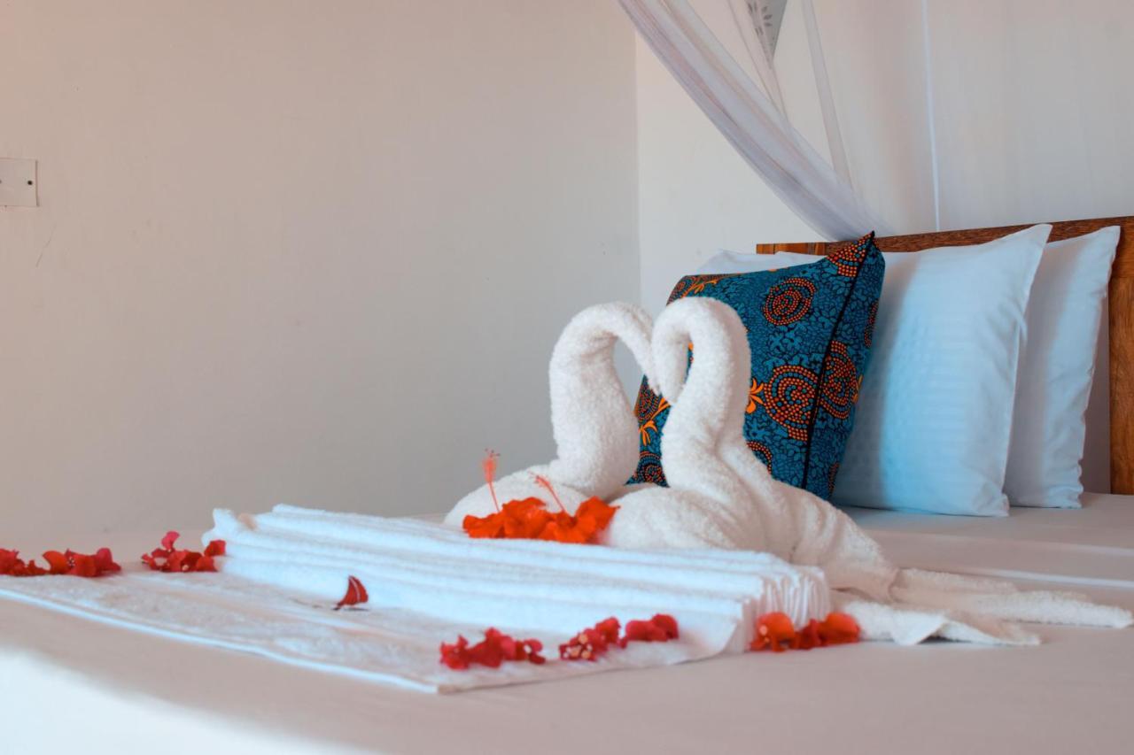 Zanzibar Kusini Beach Bungalows Hotel Kizimkazi Eksteriør billede