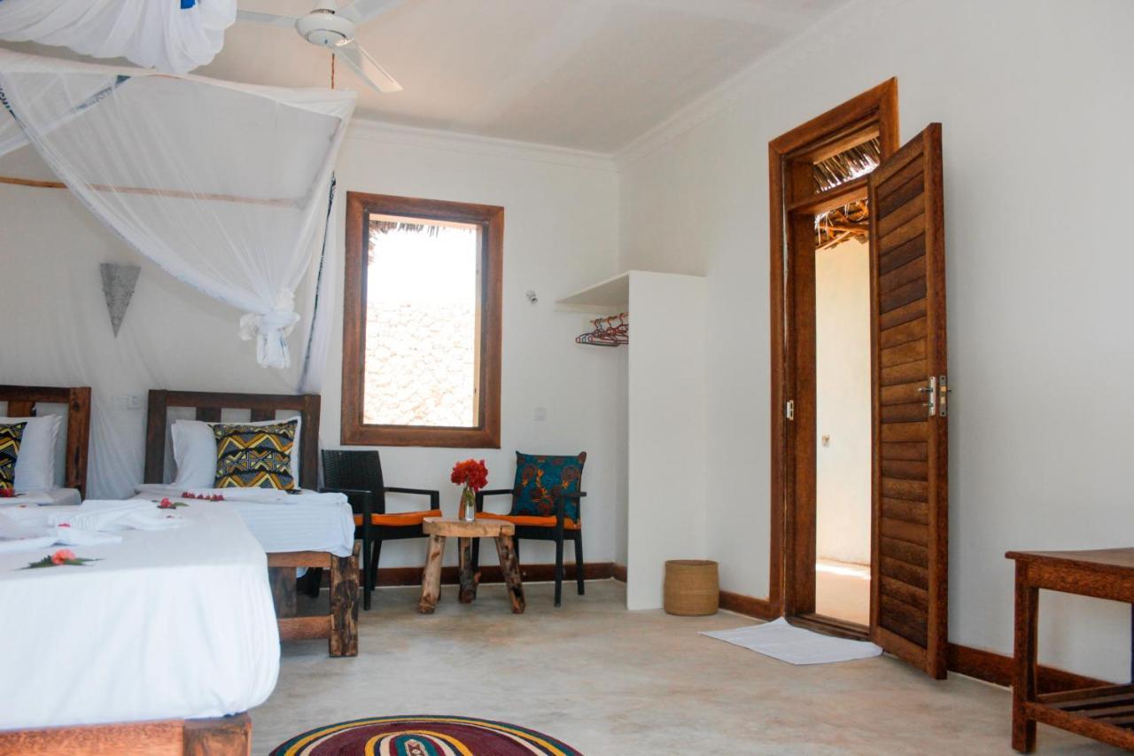 Zanzibar Kusini Beach Bungalows Hotel Kizimkazi Eksteriør billede
