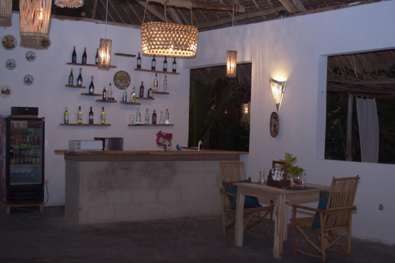 Zanzibar Kusini Beach Bungalows Hotel Kizimkazi Eksteriør billede