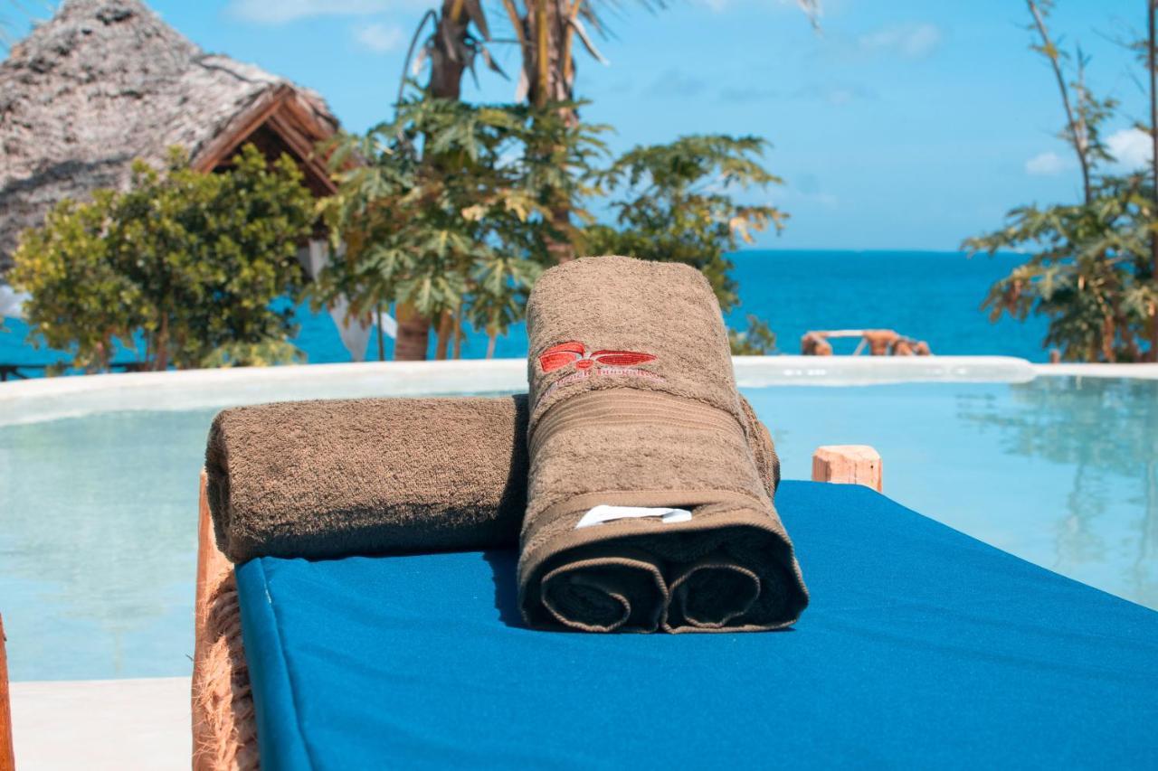 Zanzibar Kusini Beach Bungalows Hotel Kizimkazi Eksteriør billede